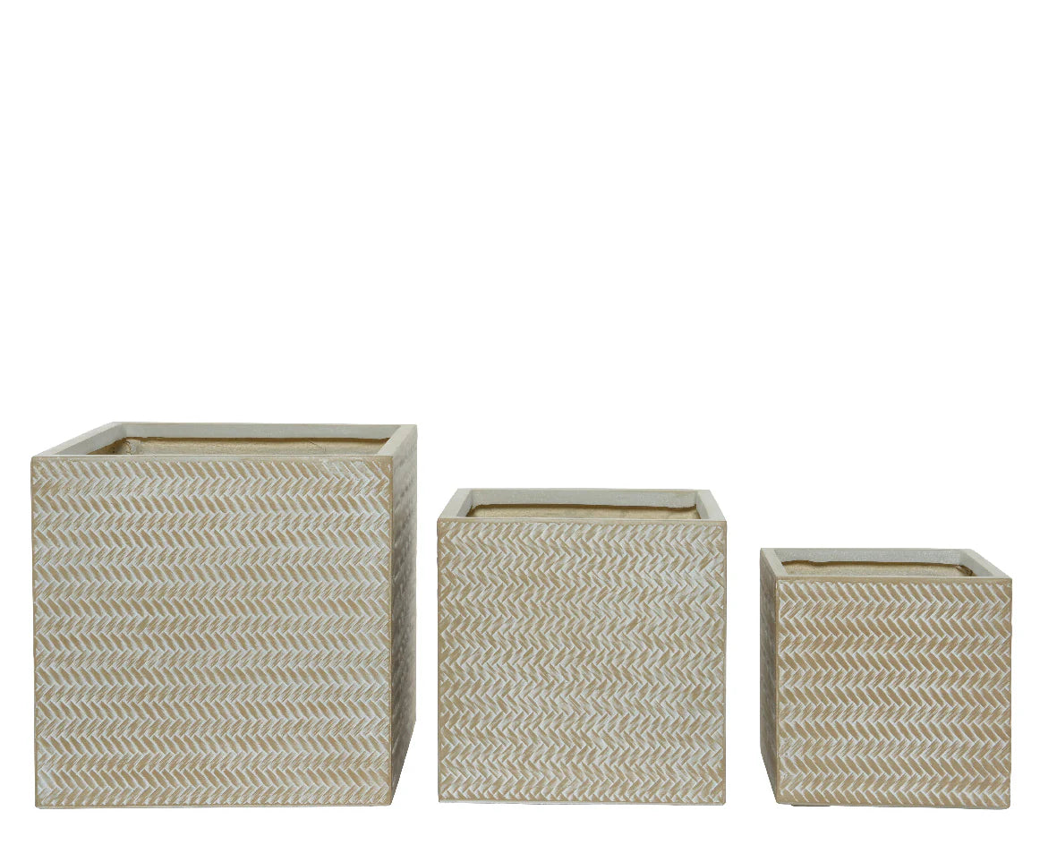 FIBRECLAY SQUARE  PLANTER BEIGE MED